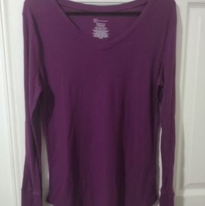 V-neck thermal long sleeve shirts